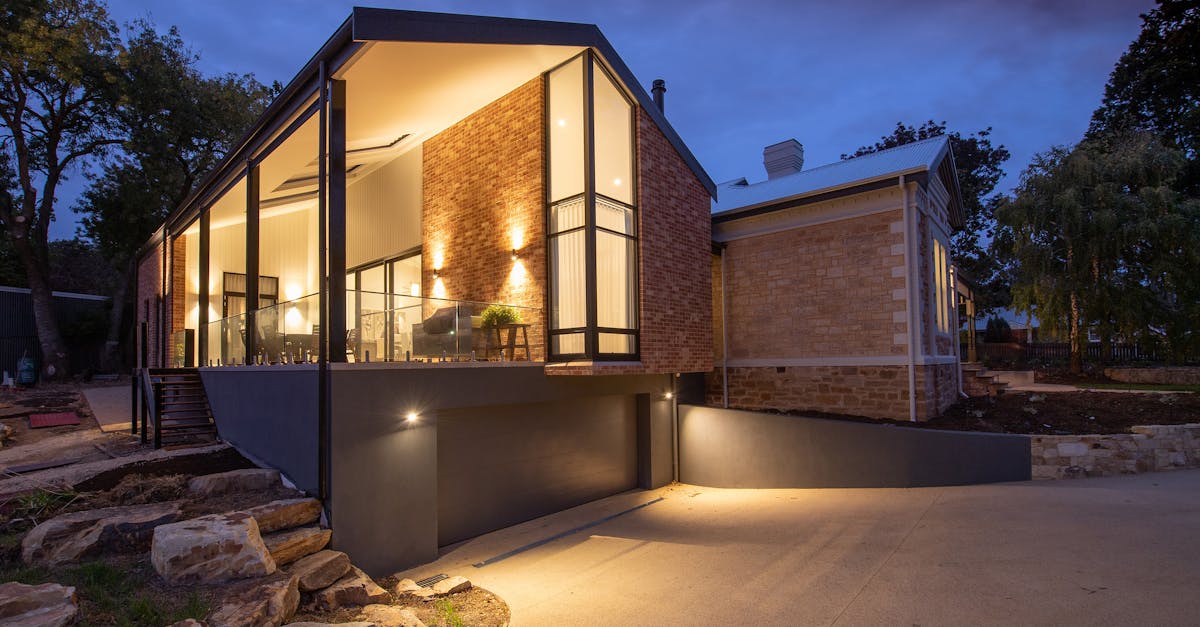 Water-Efficient Landscaping Options for Eco-Friendly Homes